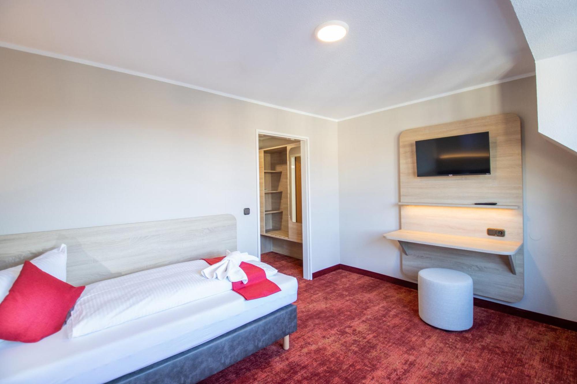 Hotel Lengenfelder Hof Lengenfeld  Dış mekan fotoğraf