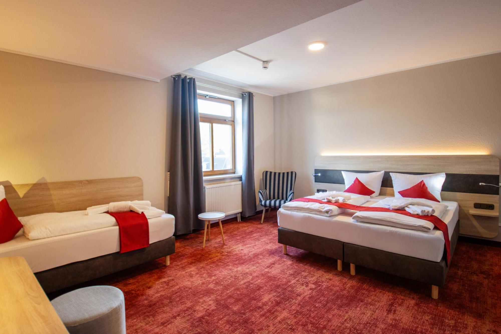 Hotel Lengenfelder Hof Lengenfeld  Dış mekan fotoğraf