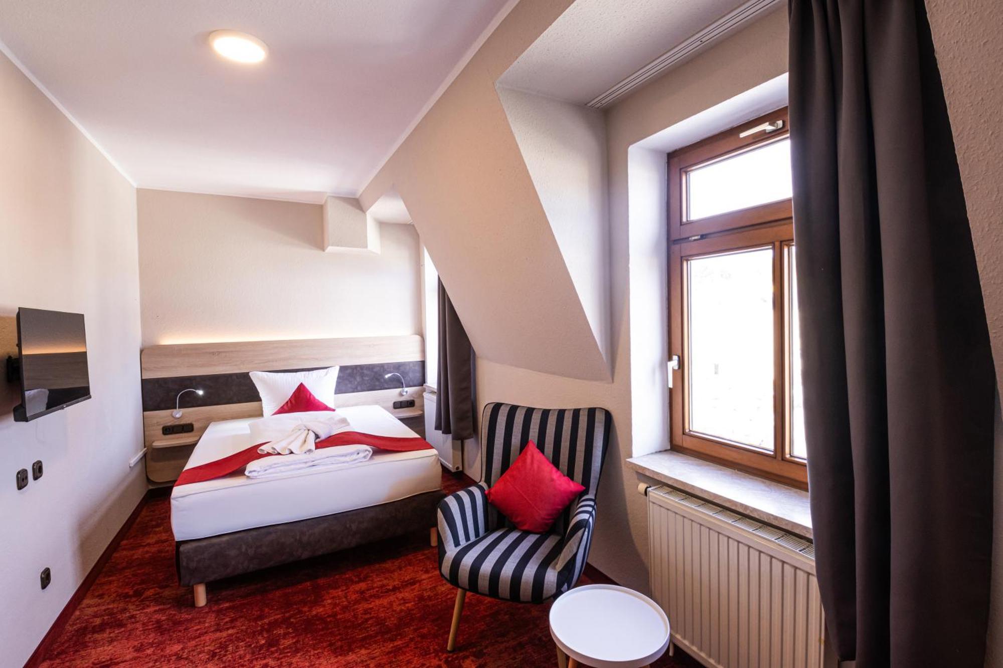 Hotel Lengenfelder Hof Lengenfeld  Dış mekan fotoğraf